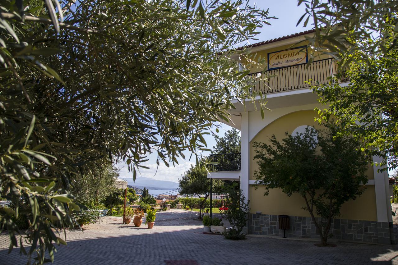 טולון Alonia Studios & Maisonettes מראה חיצוני תמונה