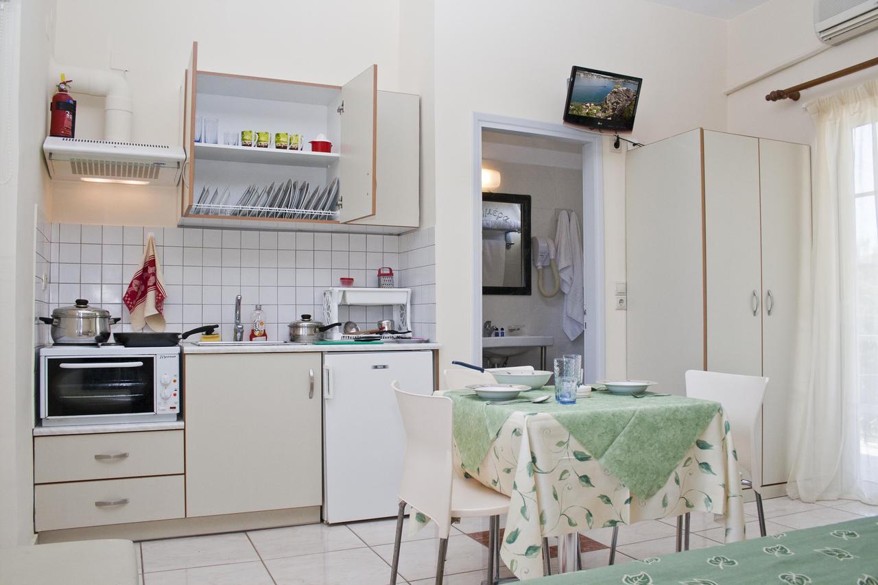 טולון Alonia Studios & Maisonettes מראה חיצוני תמונה